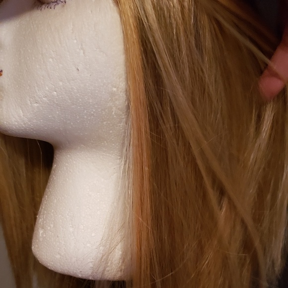 Vivica Fox Synthetic wig - Picture 5 of 8